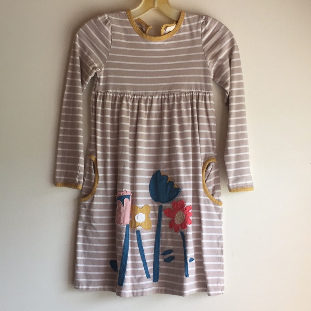 Mini Boden knit dress size 9-10Y